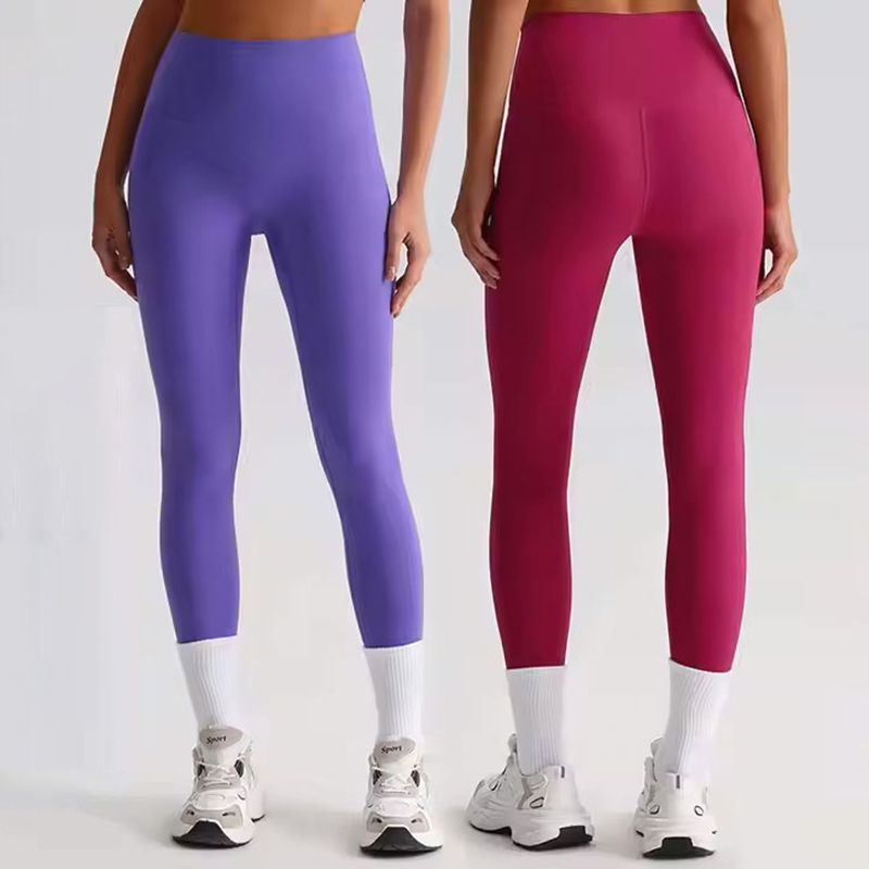 Pilates In Yoga Pants - High Waisted Sports Leggings No Front